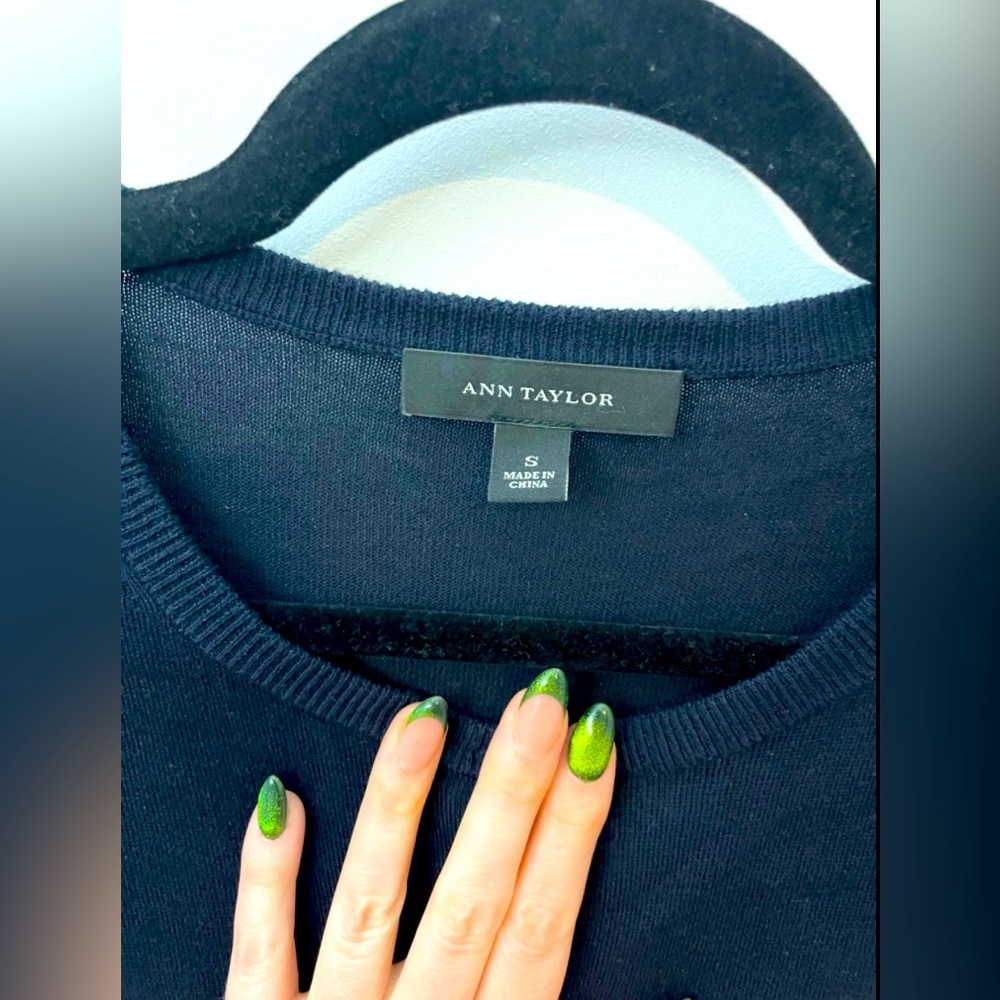 Ann Taylor Short Sleeve Sweater